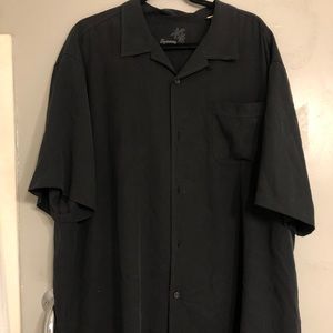 Mens 100% silk Tommy Bahama shirt